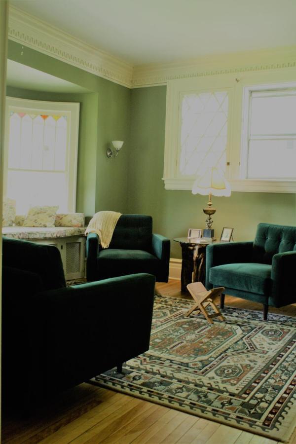 سارانك ليك Franklin Manor Bed And Breakfast المظهر الخارجي الصورة